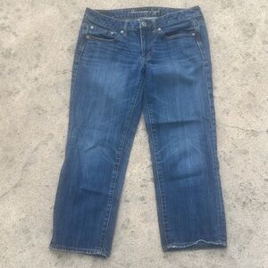 American Eagle Boy Fit Ankle Crop Blue Denim Jeans Women's Size 6